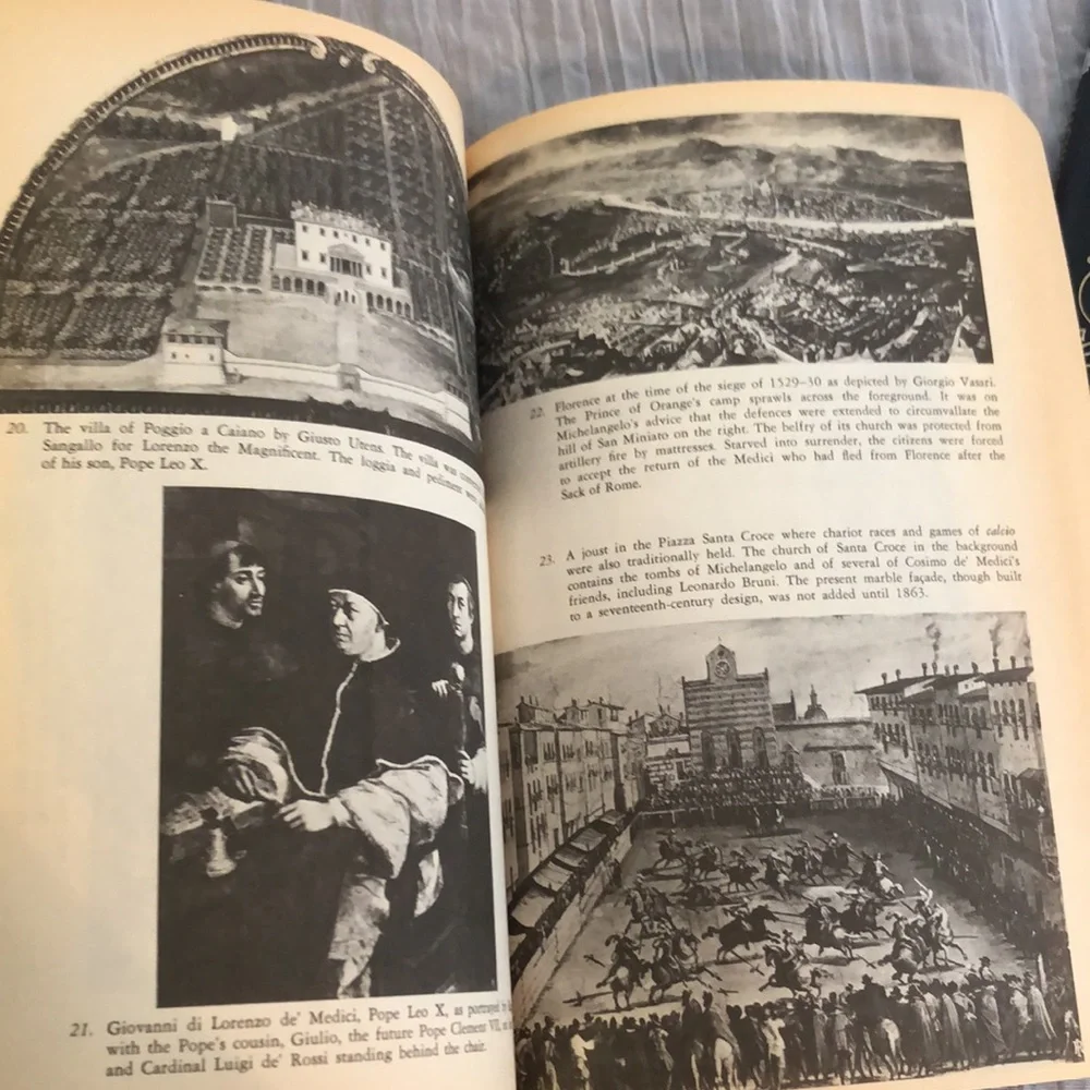Lot 3 Florence Italy themed booksThe Prince Machiavelli  Leonardi DaVinvi Medici